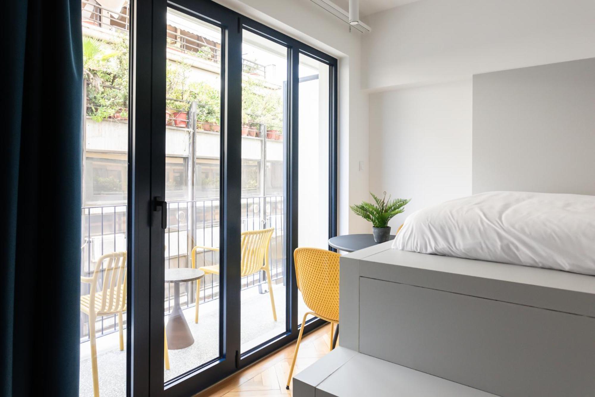 Mixt By Zoia Living Apartment Атина Екстериор снимка